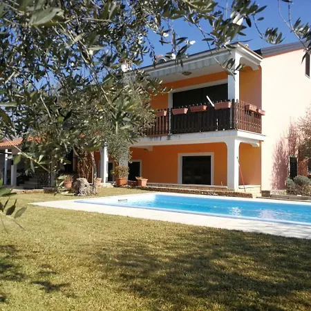 Apartments Majda Umago Esterno foto